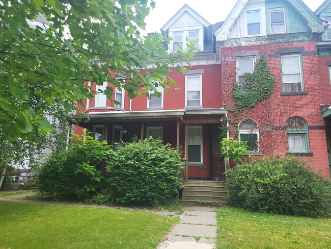 Photo - 5524 Stanton Ave Apartment