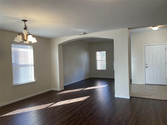 Building Photo - 6606 Eastleigh Ln