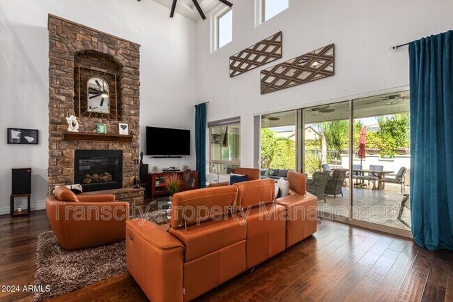 Foto del edificio - 1636 E Sattoo Way