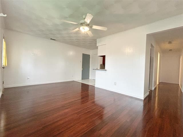 Building Photo - 4202 Windsor Dr