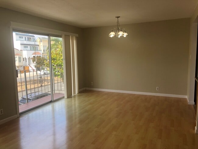 Dining area - 1591 Dolores St