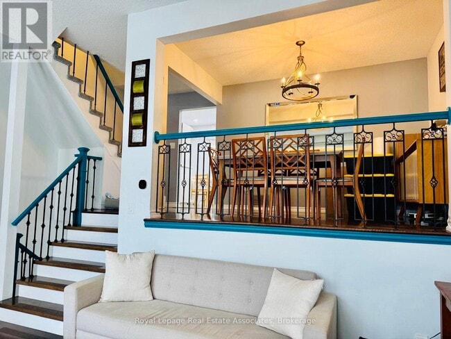 Building Photo - 6780 Formentera Ave