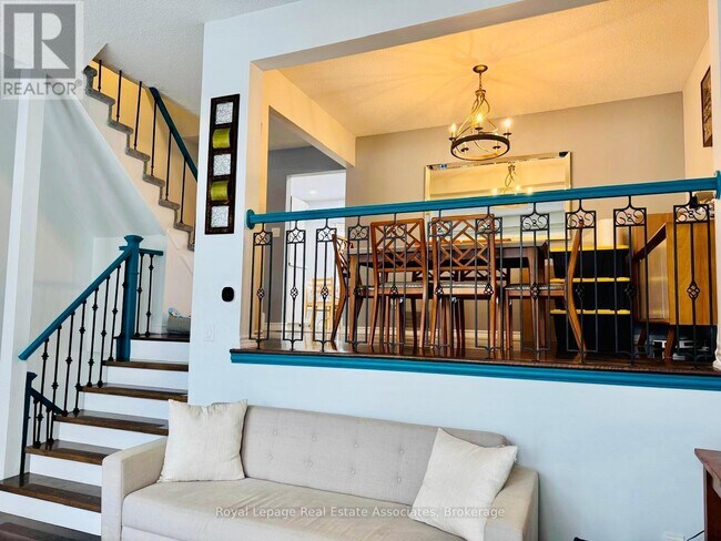 Photo du bâtiment - 6780 Formentera Ave