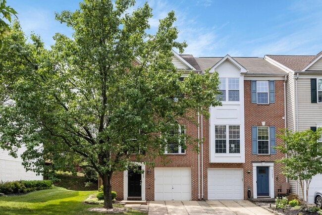 Photo - 45609 Grand Central Sq Townhome