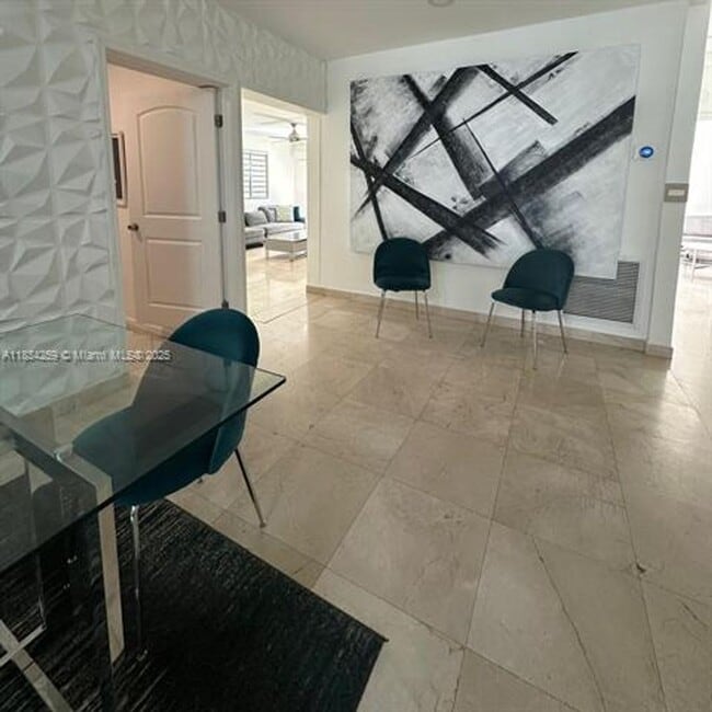 Foto del edificio - 17650 NE 19th Ave