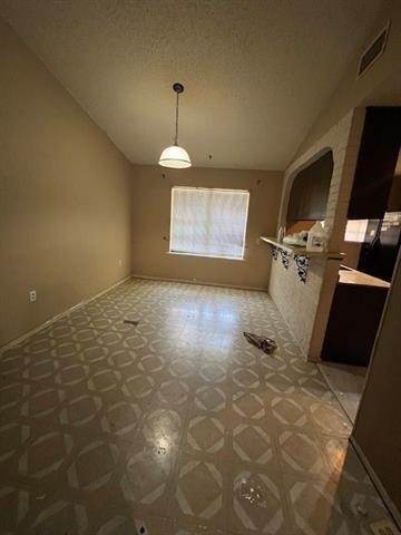 Building Photo - 3118 Wyndrock Dr