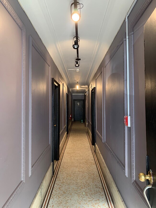 Foto del edificio - 192 Kensington Ave