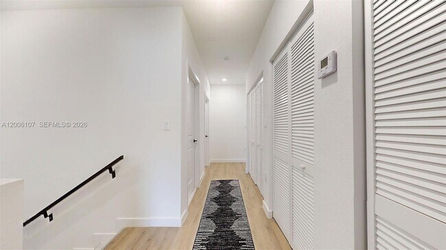 Foto del edificio - 1339 NW 2nd Ln