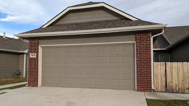 Foto del edificio - 8070 E 34th Ct S