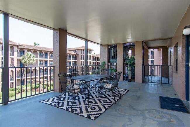 Foto del edificio - 6100 Gulfport Blvd S