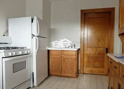 Foto del edificio - 2354 Benjamin St NE