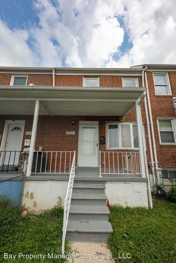 Primary Photo - 3 br, 1.5 bath House - 6544 Riverview Ave