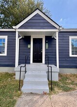 Building Photo - 219 N 32nd St