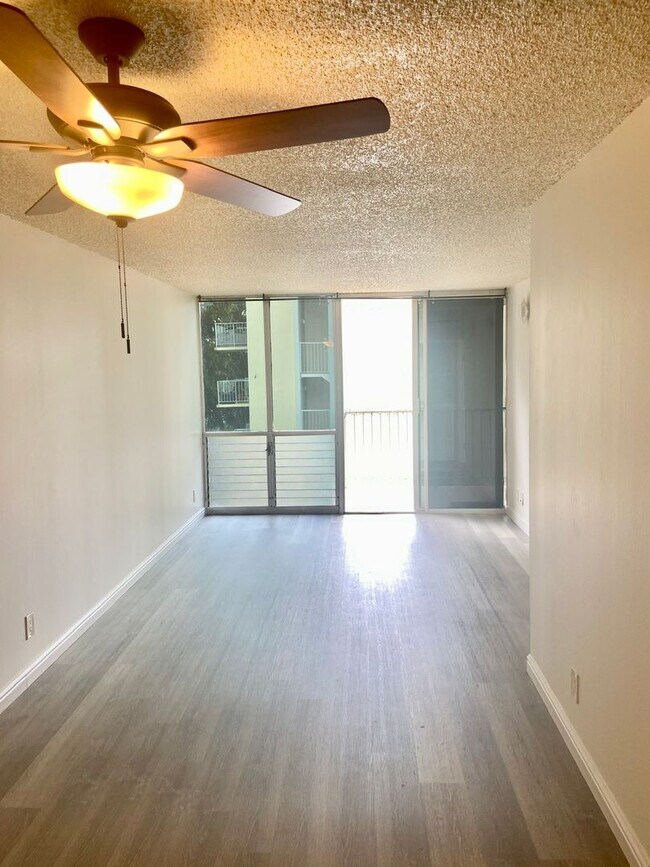 Foto del edificio - Renovated 1 bedroom 1 bath near Schofield Barracks!