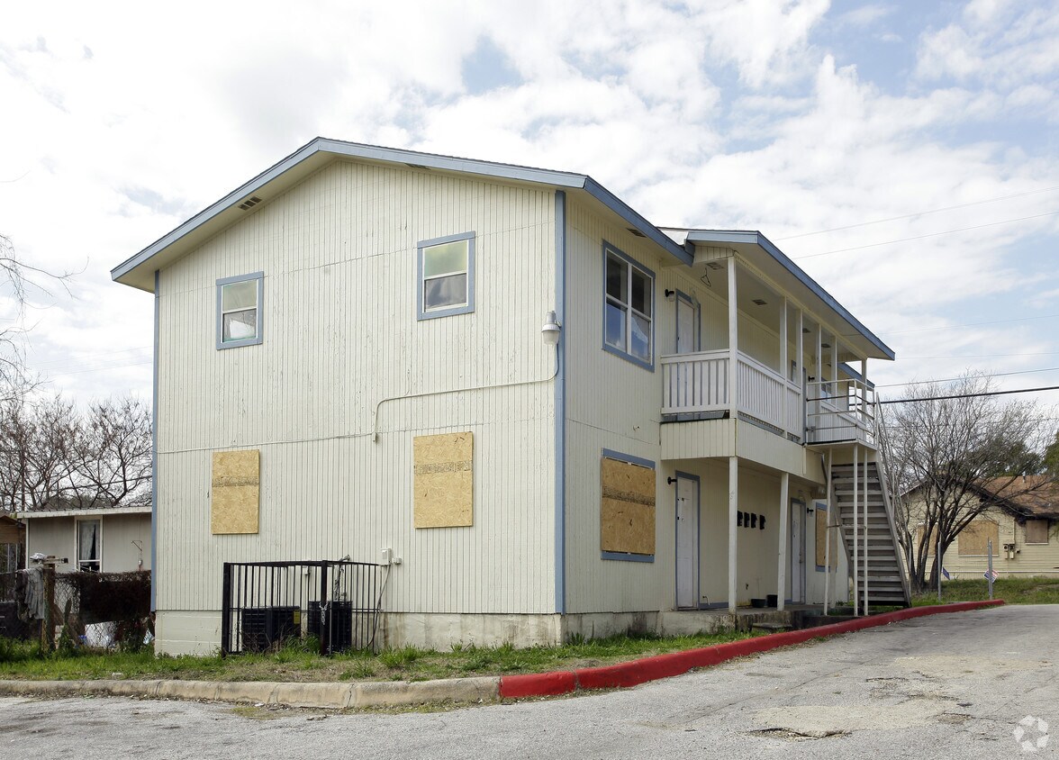 Foto principal - 918-922 S Walters St