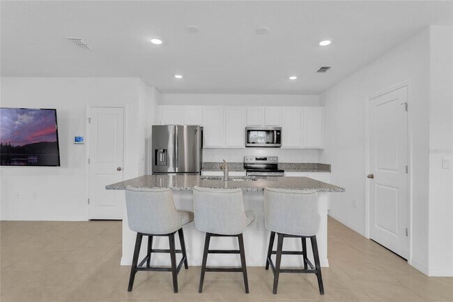 Foto del edificio - 13157 Bounty Ave