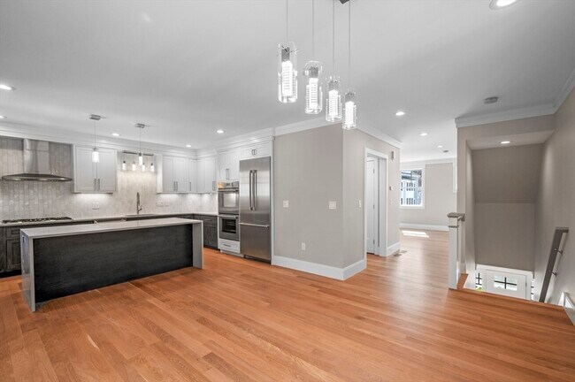 Foto del edificio - 799 Heath St