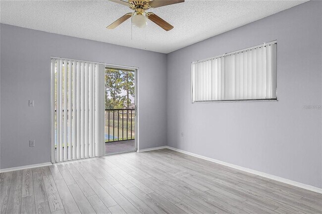 Building Photo - 2749 Oak Park Way