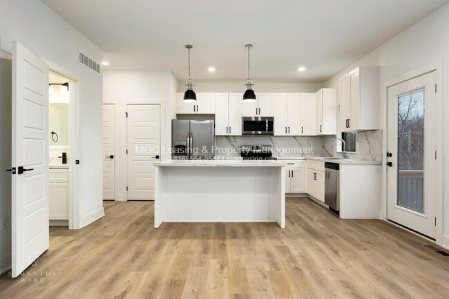Foto del edificio - 6511 Marsh Ave