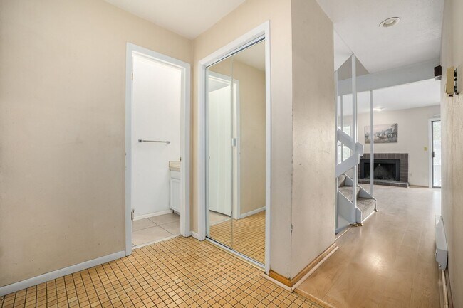 Foto del edificio - Friendly Neighborhood. Centrally located, ...