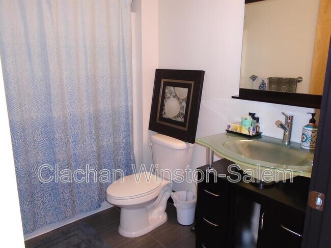 Foto del edificio - 50 West Fourth Street