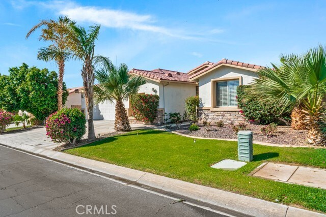 Foto del edificio - 41695 Goodrich St