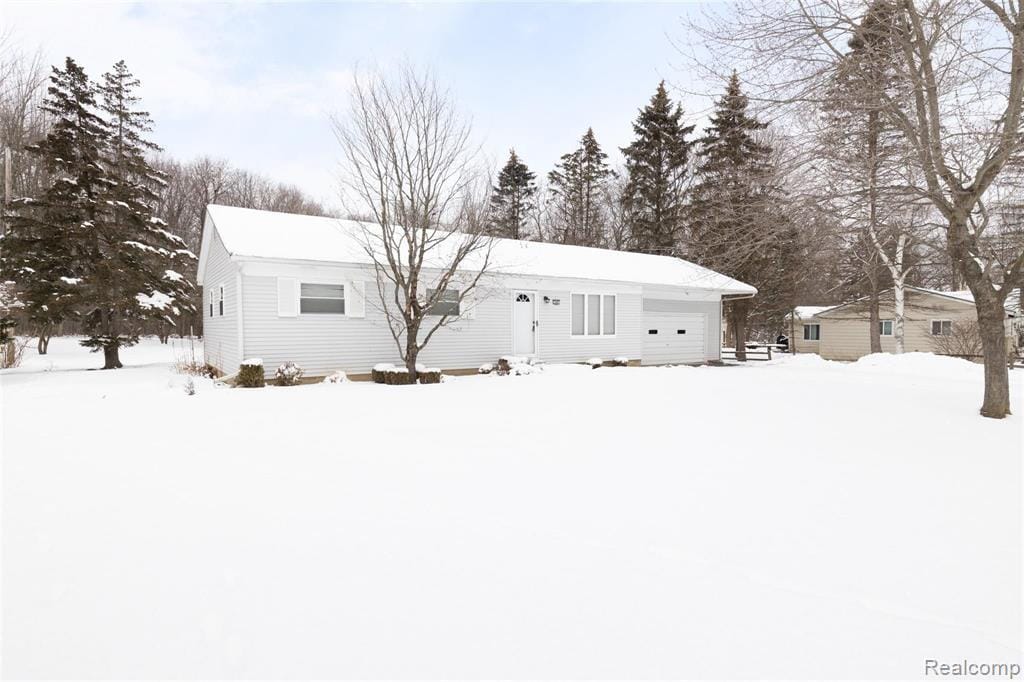 Primary Photo - 3480 Fieldview Ave
