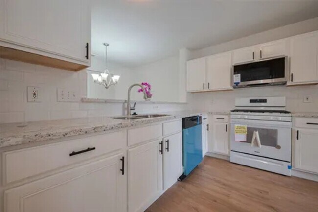 Foto del edificio - 10918 Linden Gate Dr