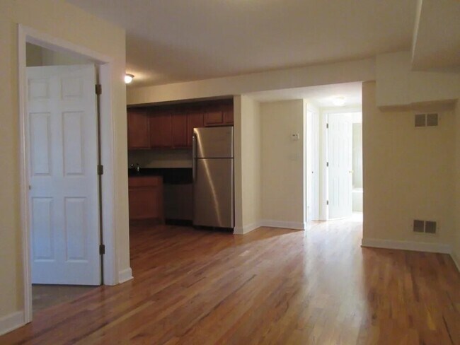 Building Photo - Residences At Ridge (6424)