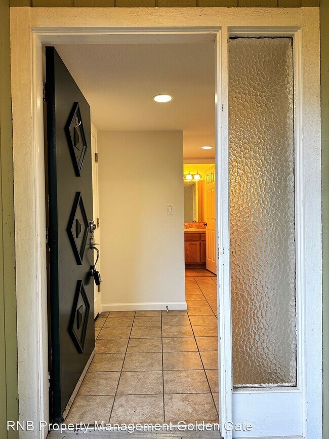 Building Photo - 3 br, 2.5 bath House - 32 Salvatore Drive