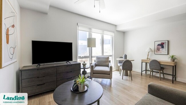 Foto del edificio - 707 S Farmer Ave