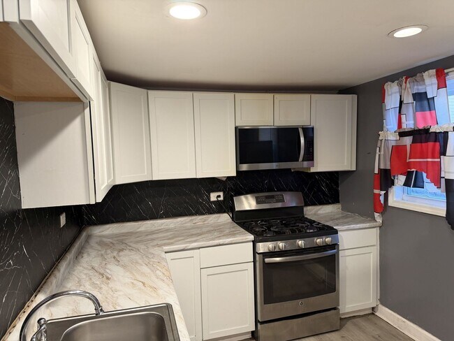 Foto del edificio - 756 Newell Ave