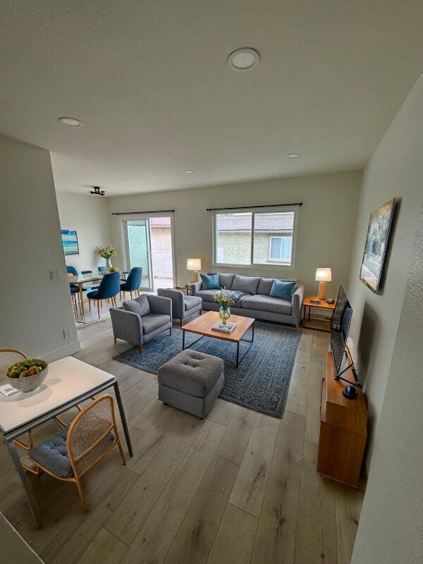 Primary Photo - 17422 Keelson Ln