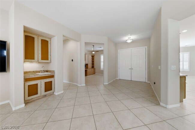 Building Photo - 2272 Merrimack Valley Ave