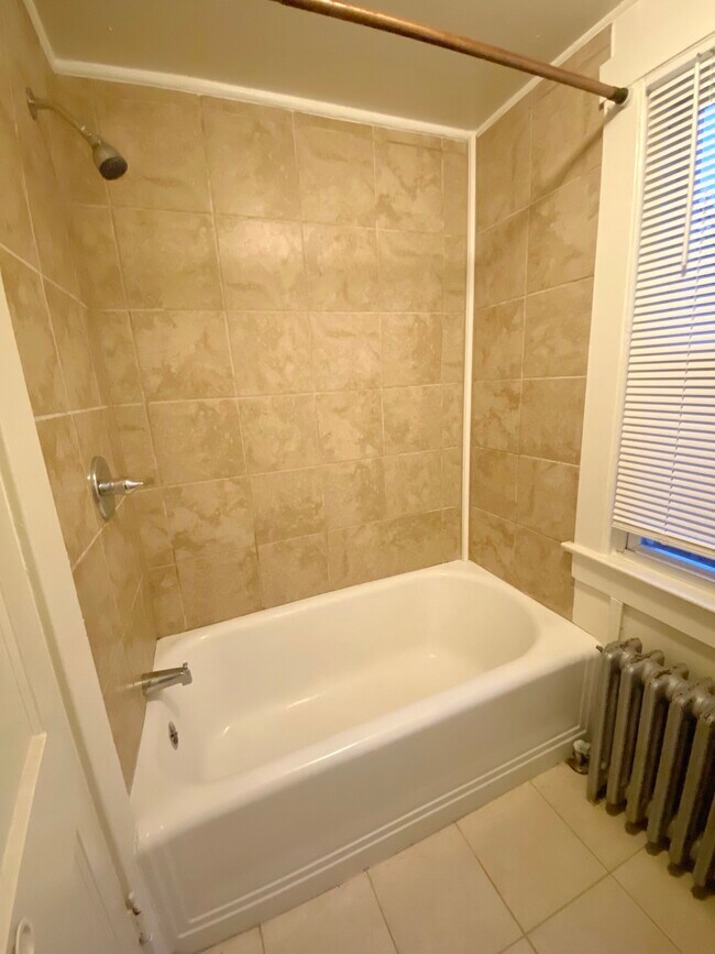 Foto del edificio - 6604 1st St NW