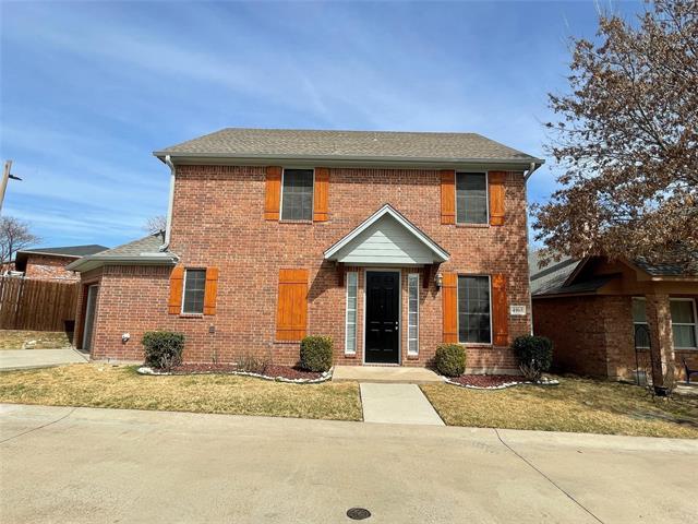 Foto del edificio - 4905 Ridglea Hills Ct