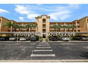 Building Photo - 8261 Pathfinder Loop