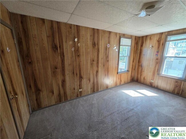 Foto del edificio - 1215 Bushkill St
