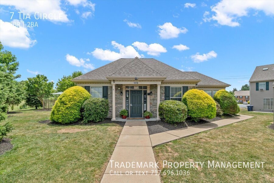 Primary Photo - Spacious Town Home