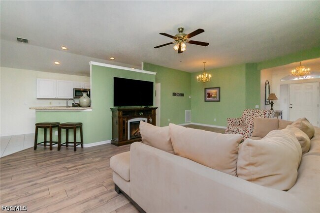 Foto del edificio - 13246 Highland Chase Pl