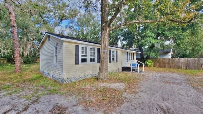 Photo - 3553 Owen Ave House