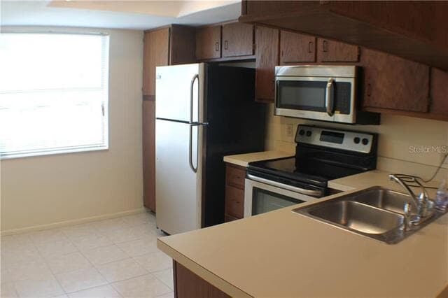 Foto del edificio - 311 Windward Pl