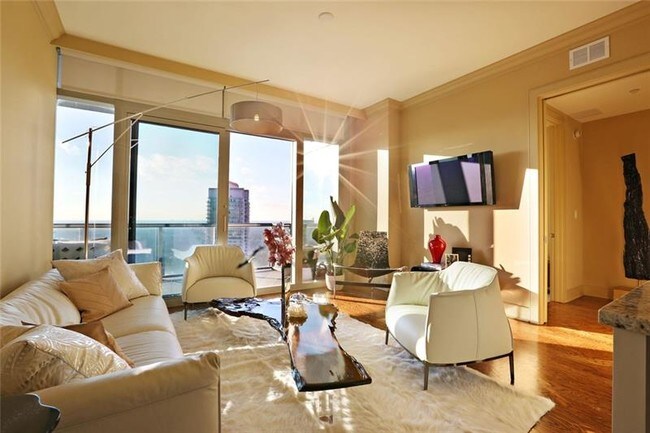 Foto del edificio - 3630 Peachtree Rd NE