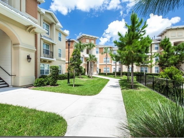 Building Photo - Osceola Pointe Apartment Homes