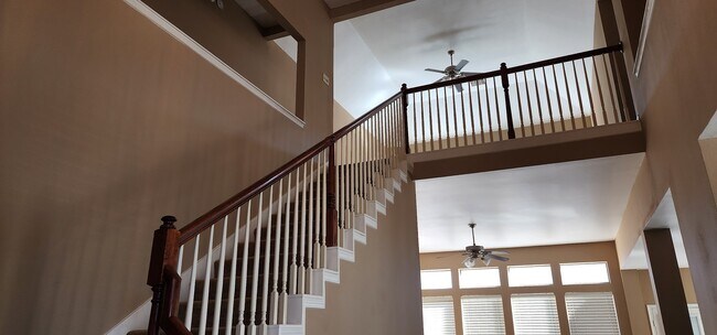 Foto del edificio - 13620 Evening Wind Dr