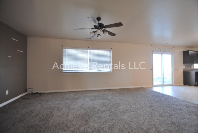 Building Photo - 2604 W 500 N