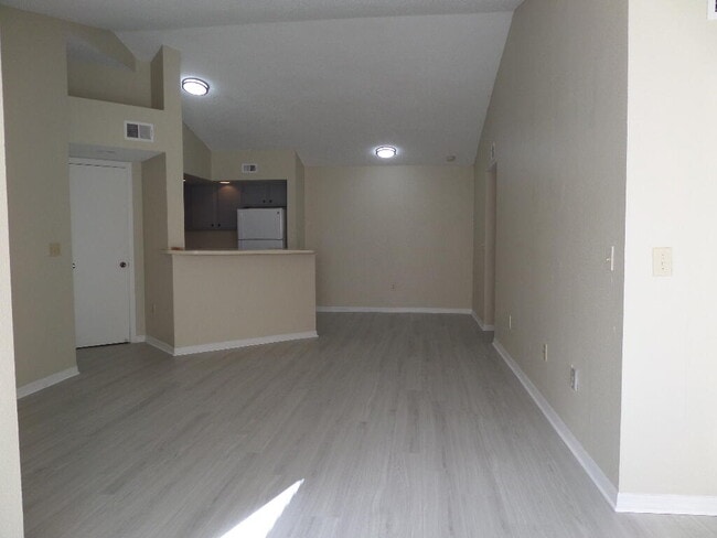 Building Photo - 1401 Village Blvd