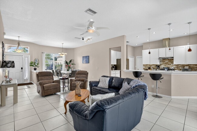 Photo - 1106 Fraser Pine Blvd House