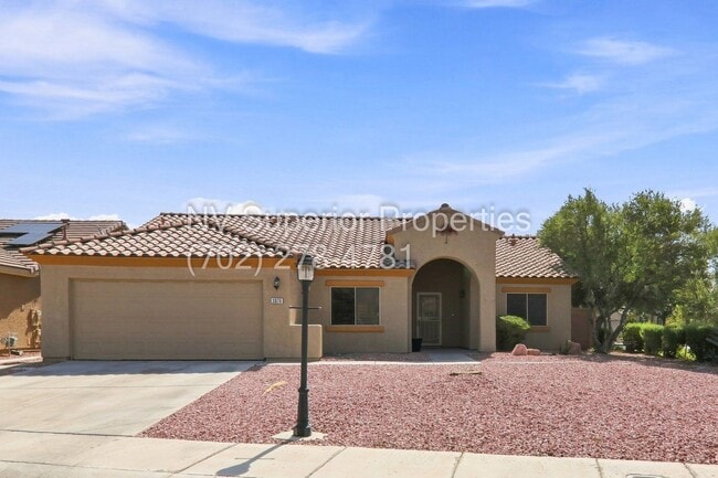 Building Photo - SE!! Stallion Mountain!! Gated!!! Single Story Home!! No Carpets!!! Covered patio!! Water Conditi...