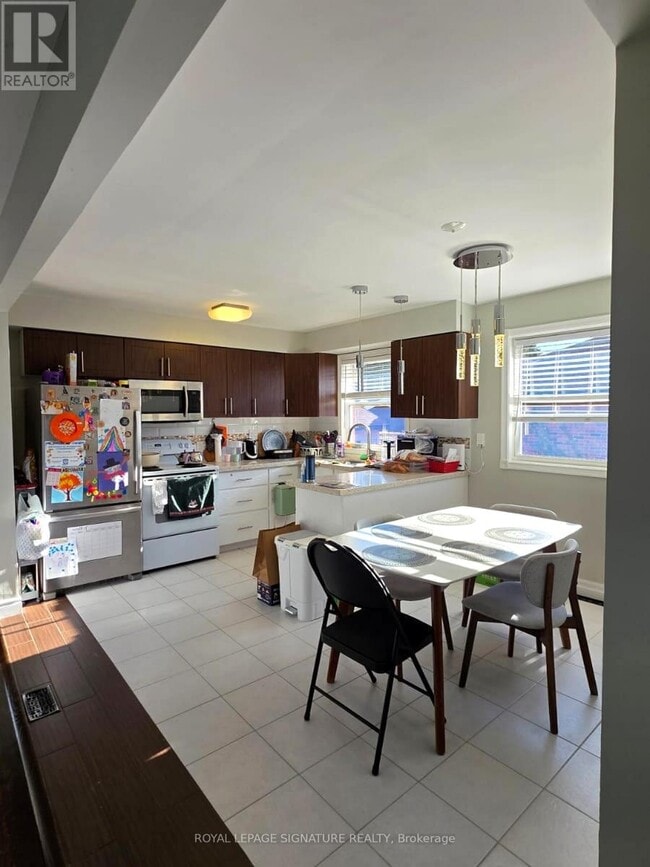 Photo du bâtiment - 621 Wychwood St